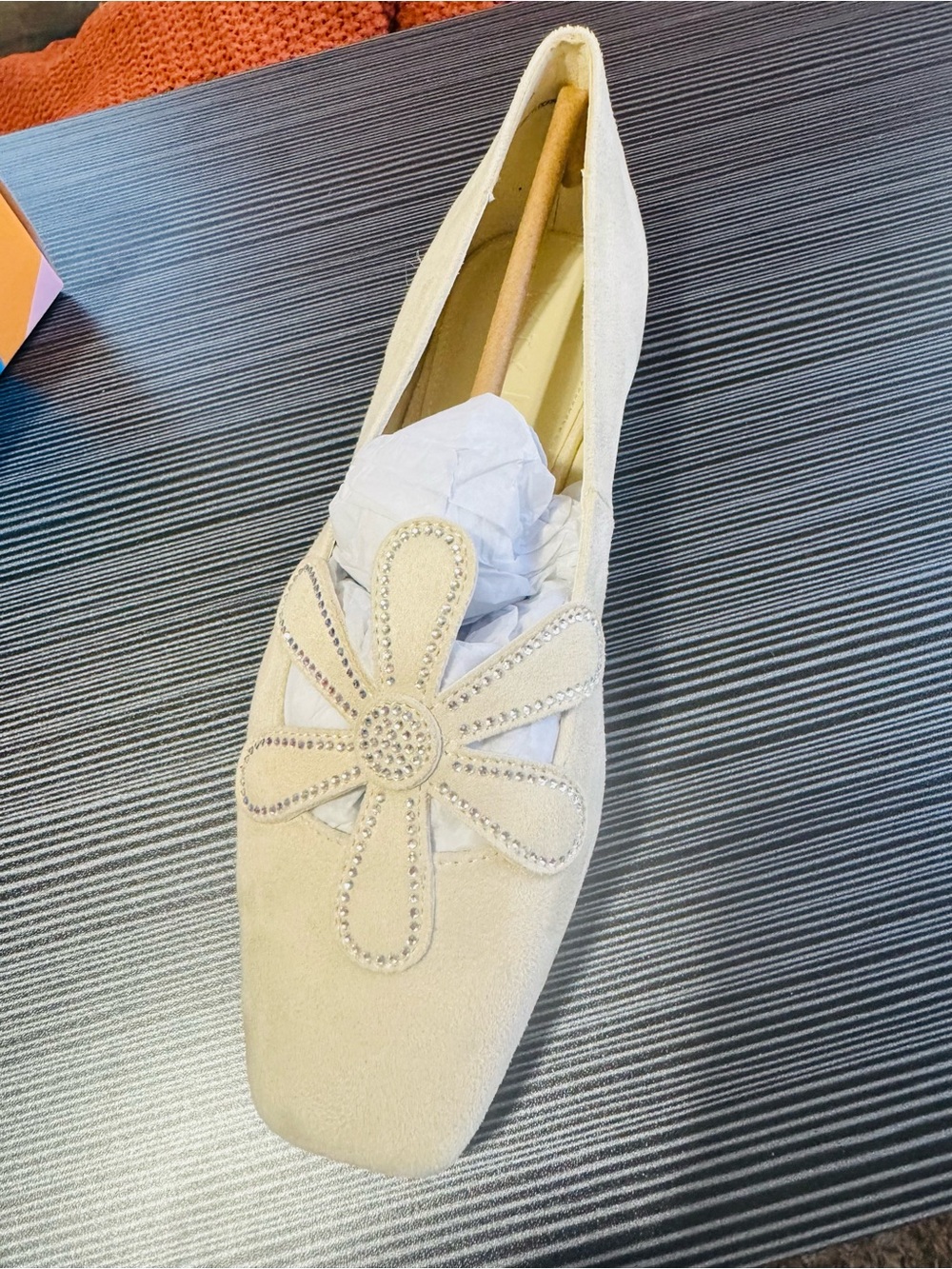 Katy Perry The Evie Daisy Flat Chalk